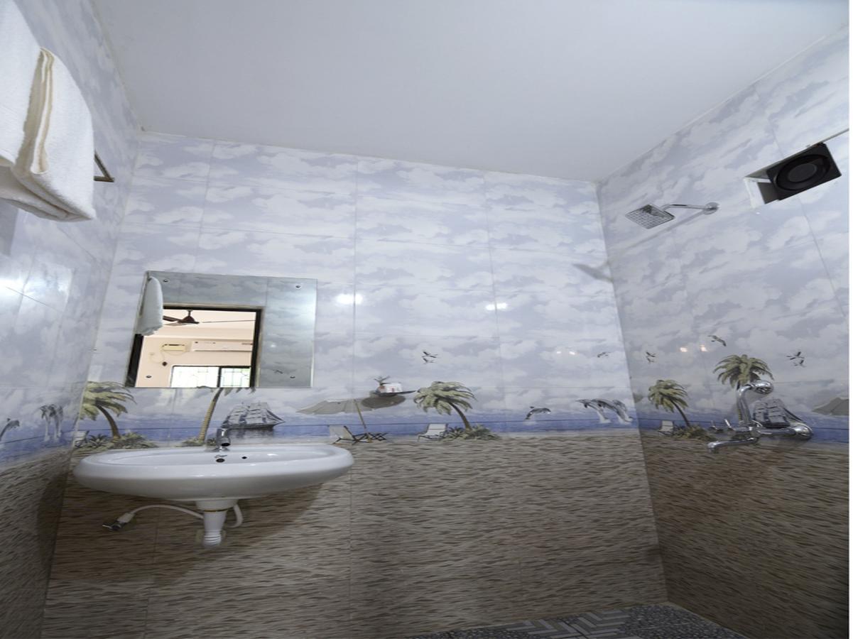 Frank Guest House Бага Екстер'єр фото
