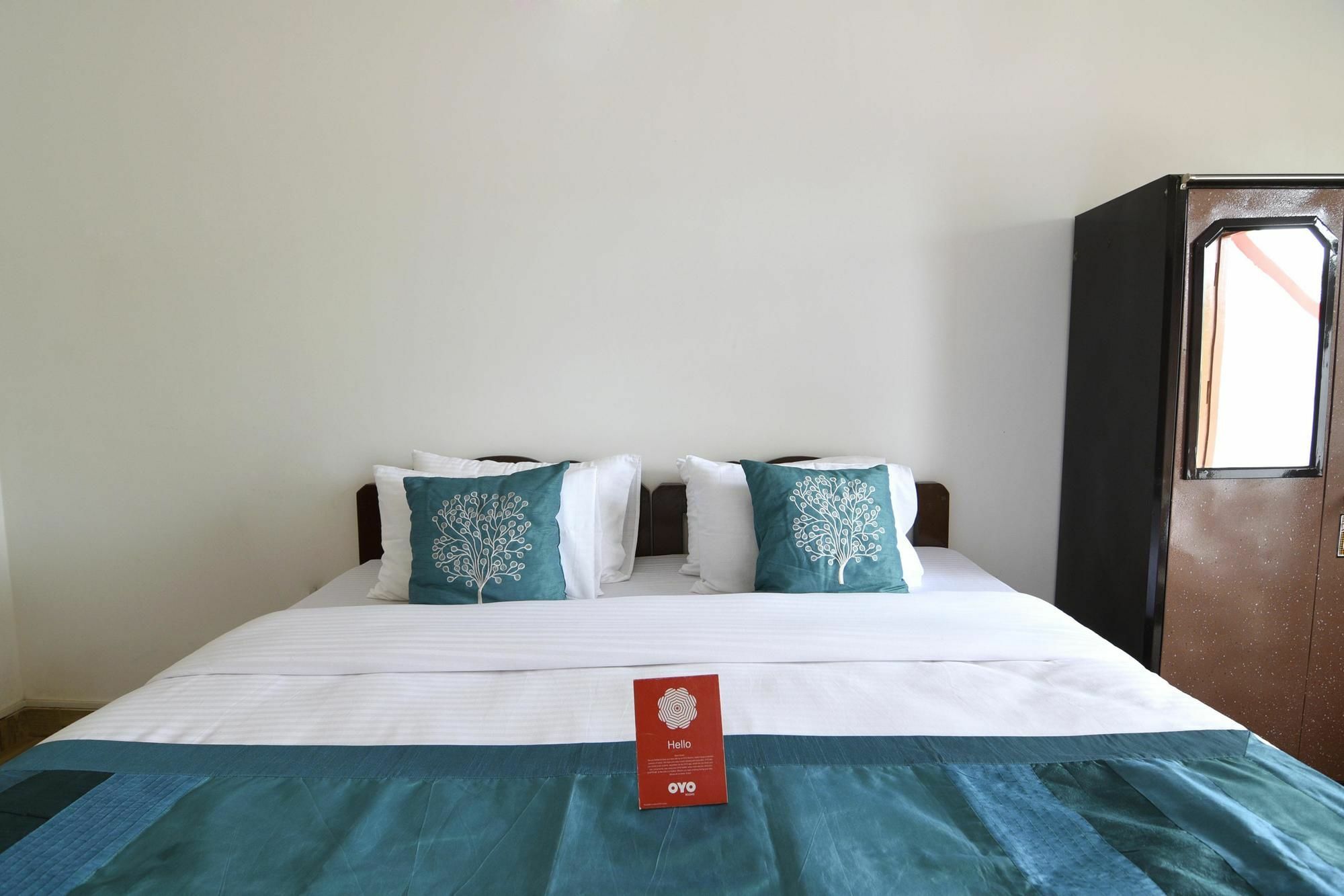 Frank Guest House Бага Екстер'єр фото